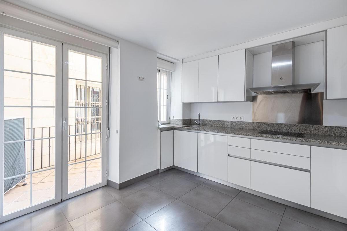 Luxury Reina Isabel Appartement *